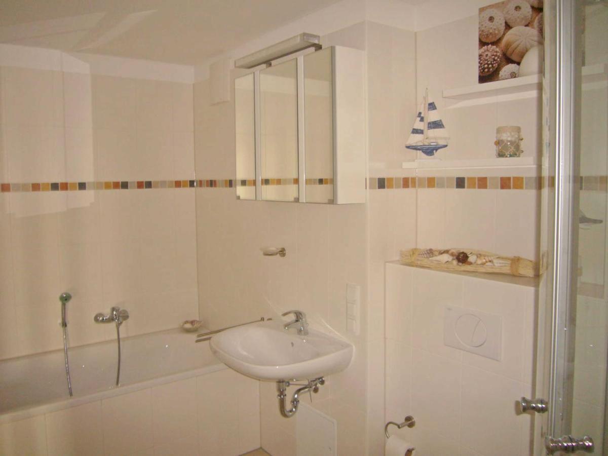 Appartamento Haus Putbus In Altefaehr - Wg 3 Mit Panoramablick Esterno foto